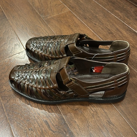 NEW Deer stags brown shoes - size 12 - Picture 5 of 8